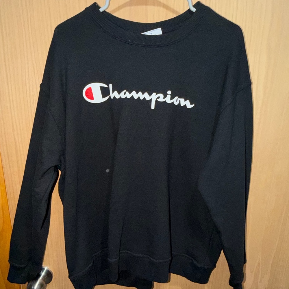 Champion Classic Black Crewneck